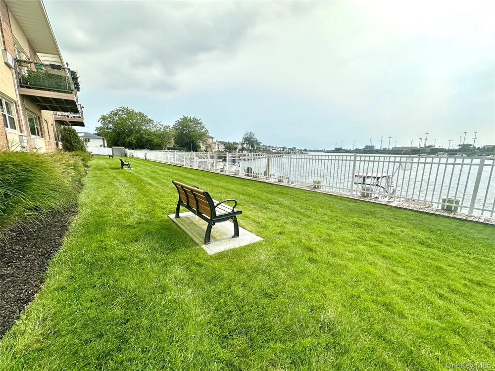 4 Rose Street #E1 Building 4 Oceanside, NY 11572