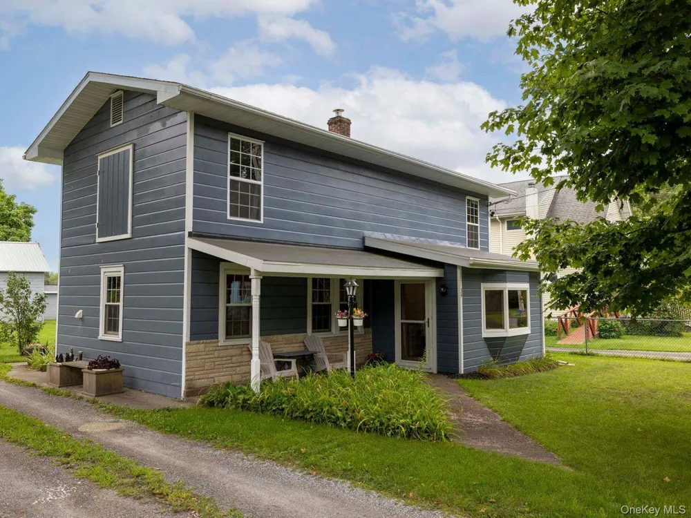 34 Tillson Road Rosendale, NY 12486