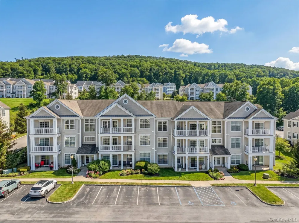 1317 Saratoga Lane Fishkill, NY 12524