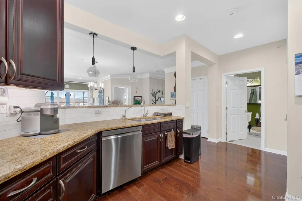 1317 Saratoga Lane Fishkill, NY 12524