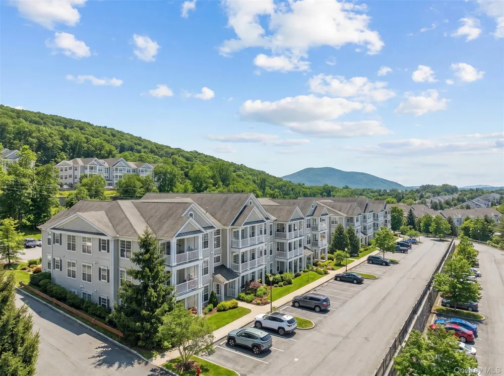 1317 Saratoga Lane Fishkill, NY 12524