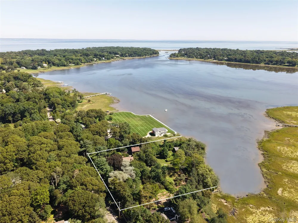 75 Old Field Road East Setauket, NY 11733
