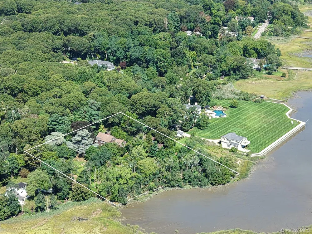 75 Old Field Road East Setauket, NY 11733