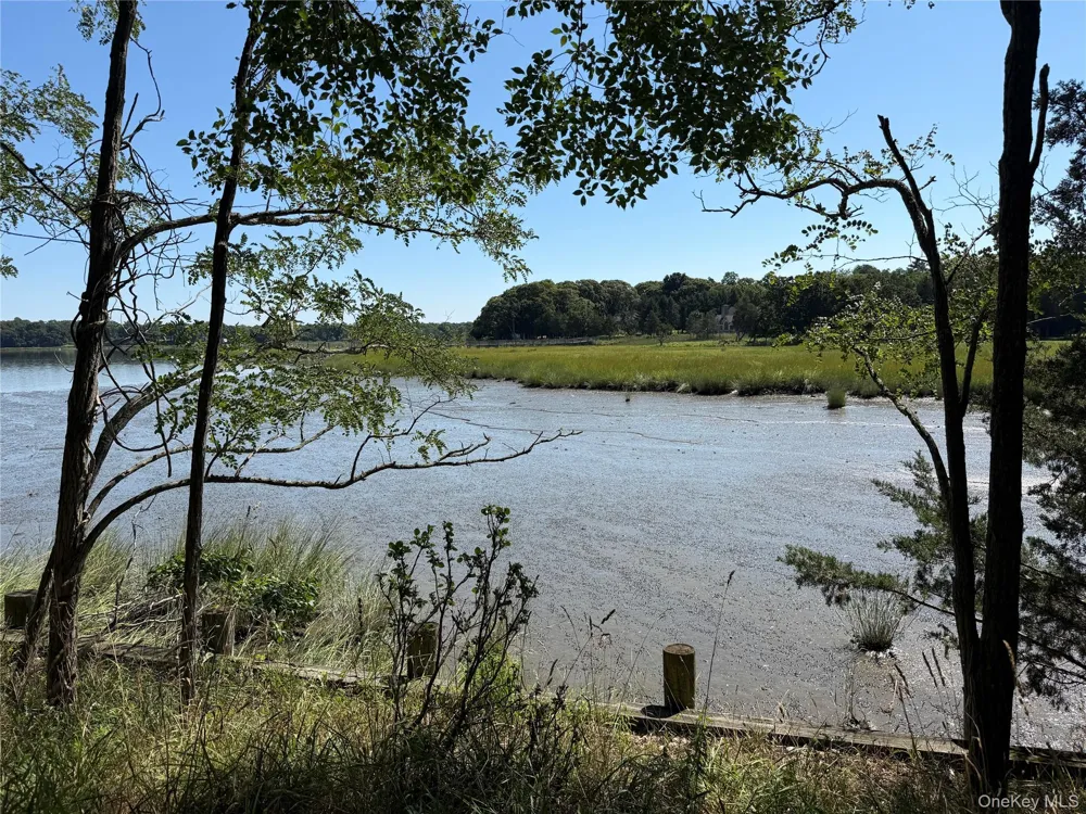 75 Old Field Road East Setauket, NY 11733