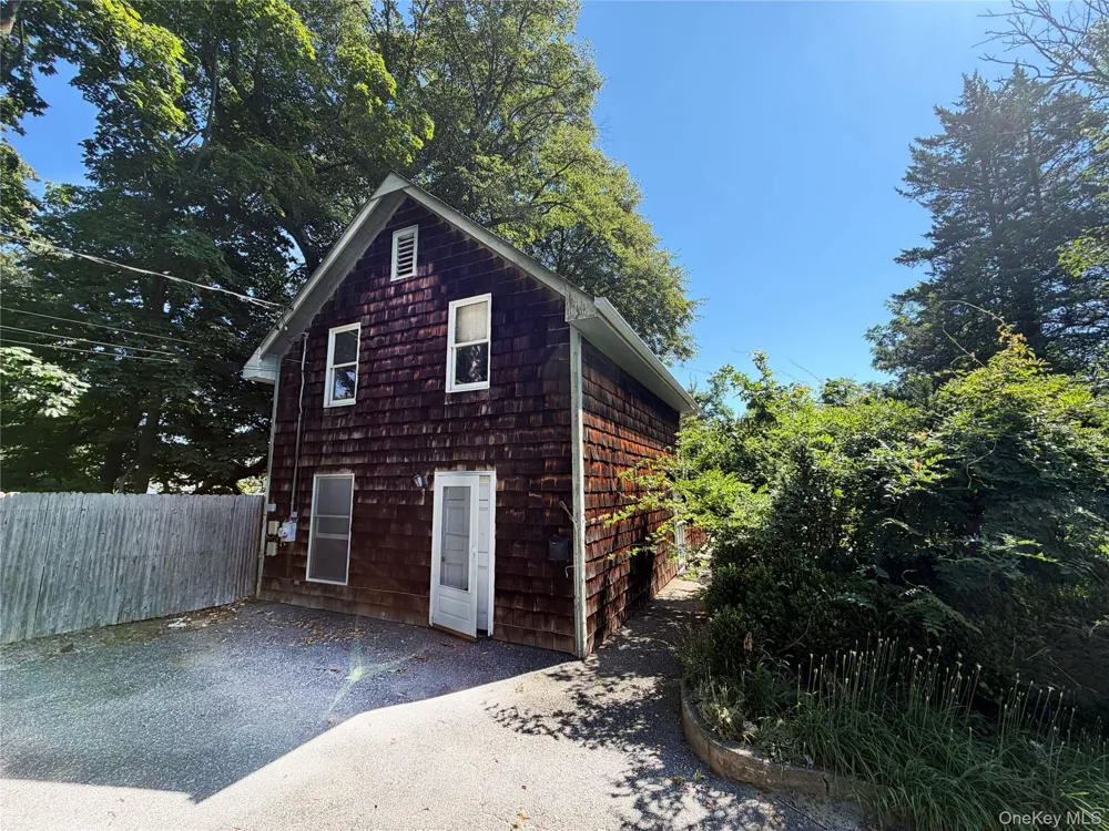75 Old Field Road East Setauket, NY 11733