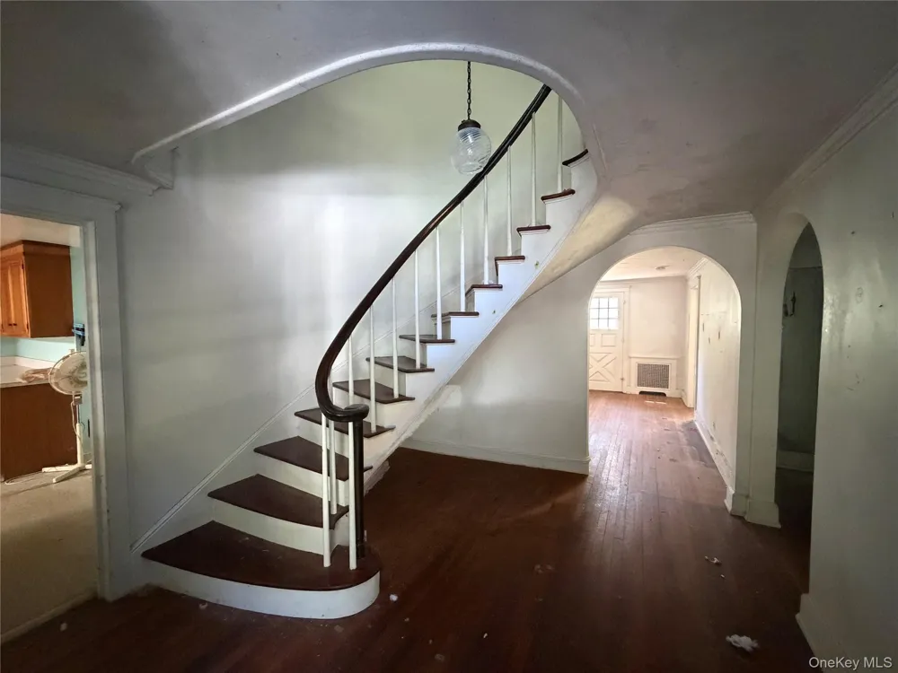 75 Old Field Road East Setauket, NY 11733