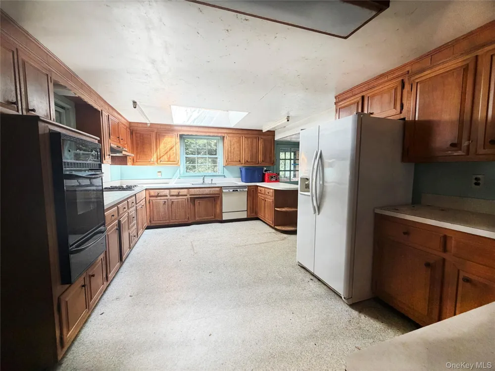 75 Old Field Road East Setauket, NY 11733