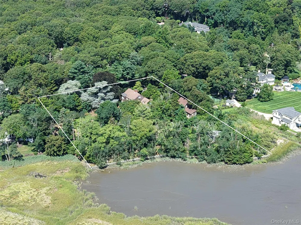 75 Old Field Road East Setauket, NY 11733