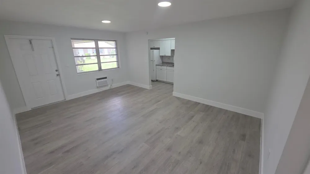 7612 PEMBROKE ROAD #C Miramar, FL 33023