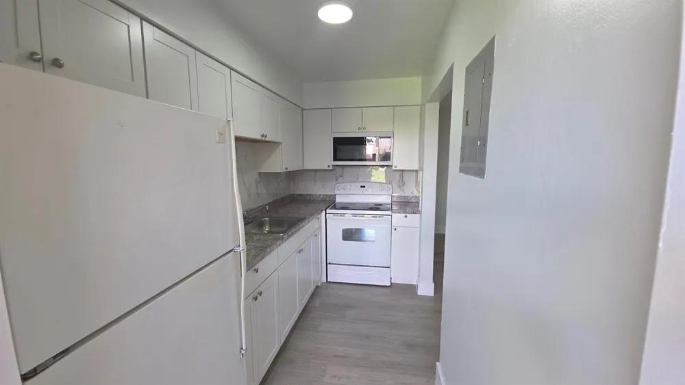 7612 PEMBROKE ROAD #C Miramar, FL 33023