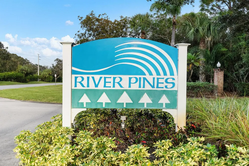 6197 SE Riverboat Drive Stuart, FL 34997