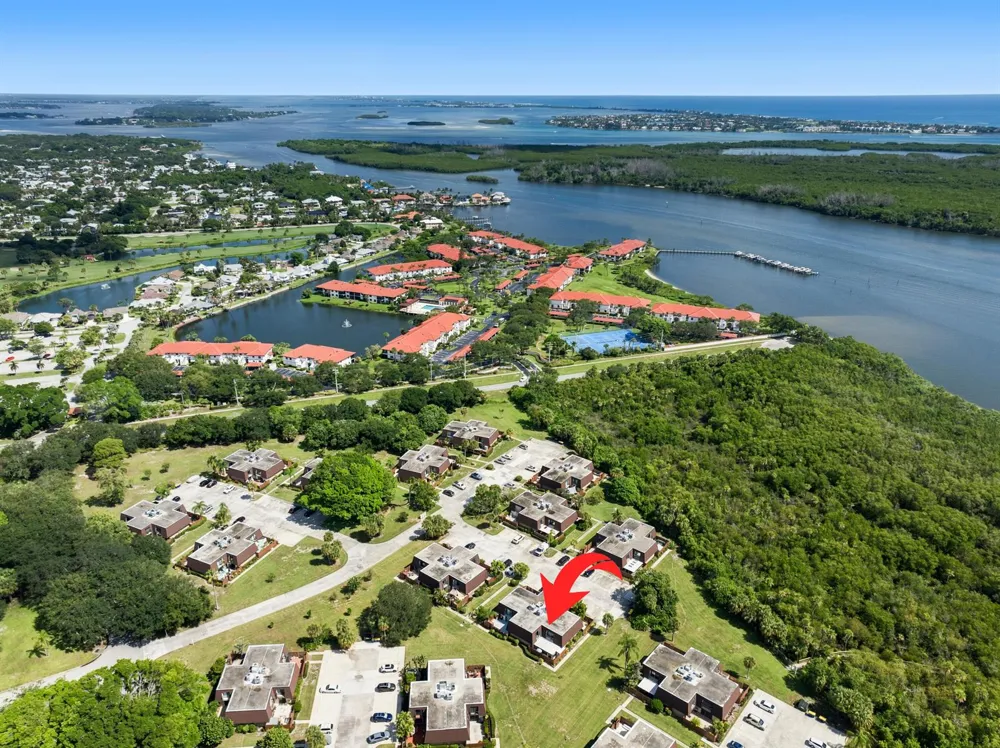 6197 SE Riverboat Drive Stuart, FL 34997