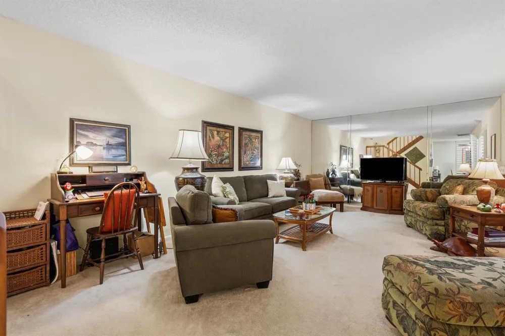 6197 SE Riverboat Drive Stuart, FL 34997