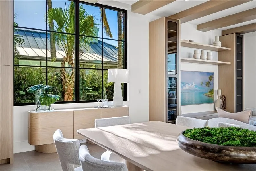 1117 BEACH DRIVE Delray Beach, FL 33483