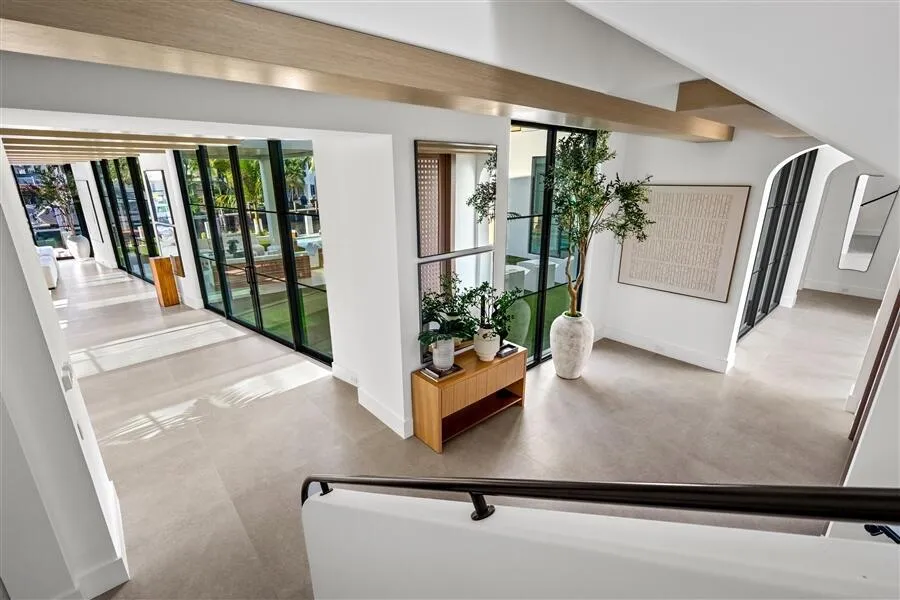 1117 BEACH DRIVE Delray Beach, FL 33483