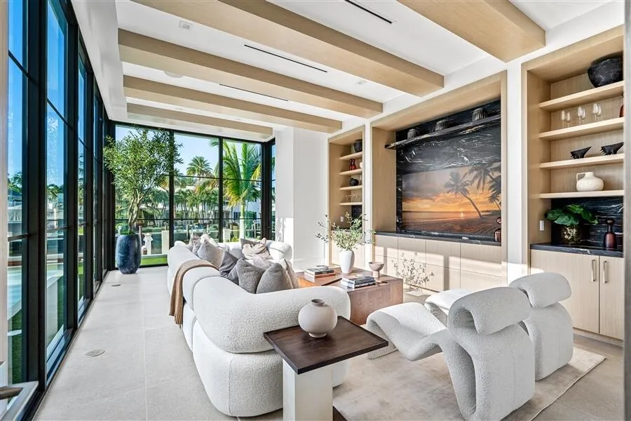 1117 BEACH DRIVE Delray Beach, FL 33483