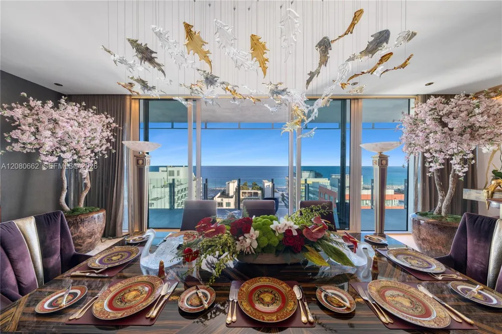 120 Ocean Dr #1400 Miami Beach, FL 33139