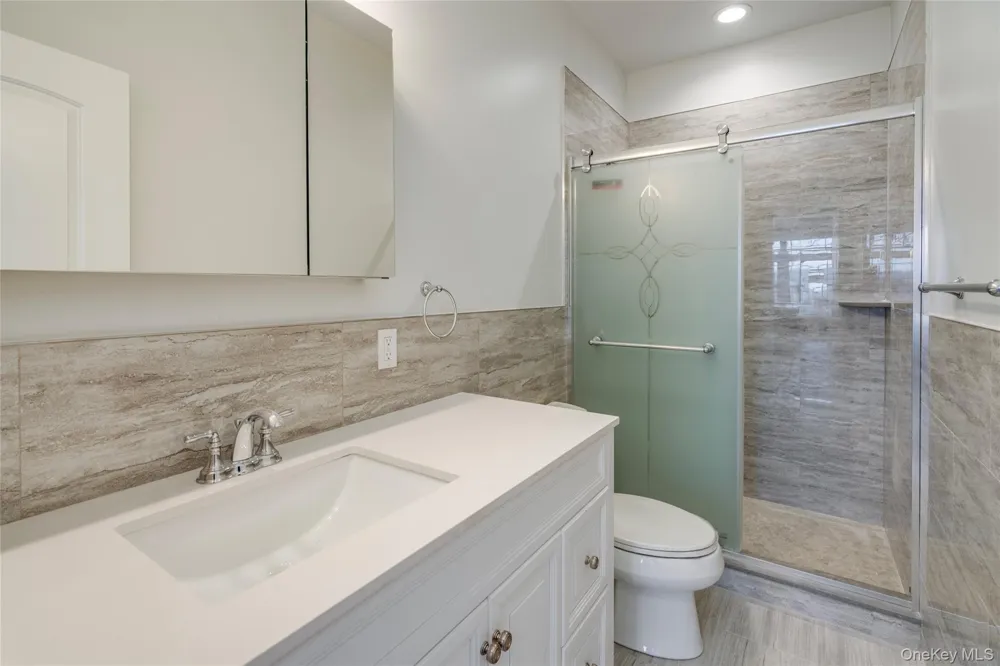 110 New York Avenue #2A Huntington, NY 11743