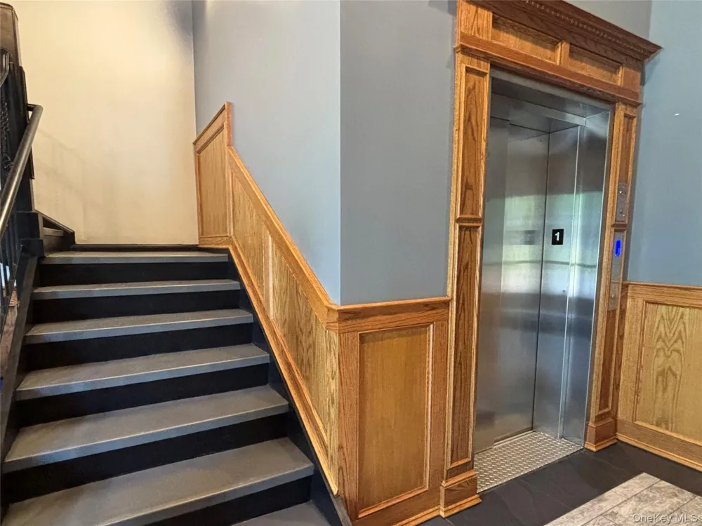 110 New York Avenue #2A Huntington, NY 11743
