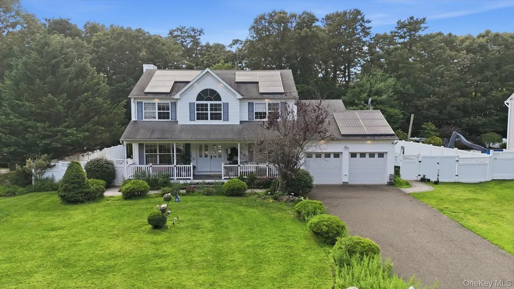 53 Howard Drive Coram, NY 11727