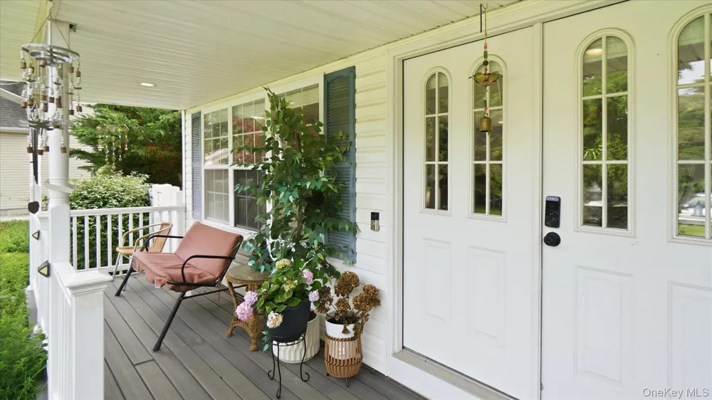 53 Howard Drive Coram, NY 11727