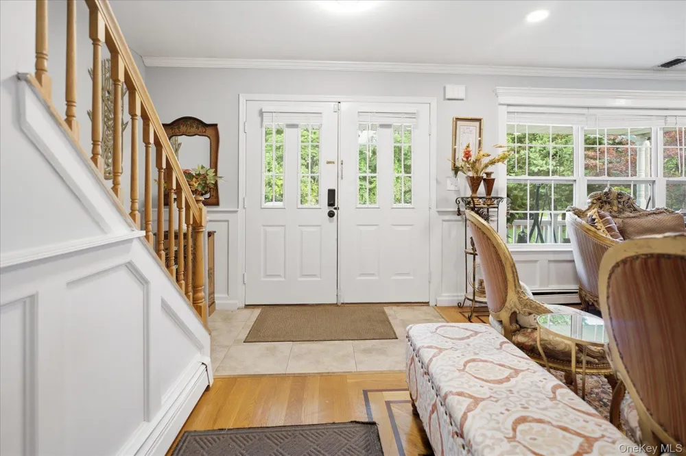 53 Howard Drive Coram, NY 11727