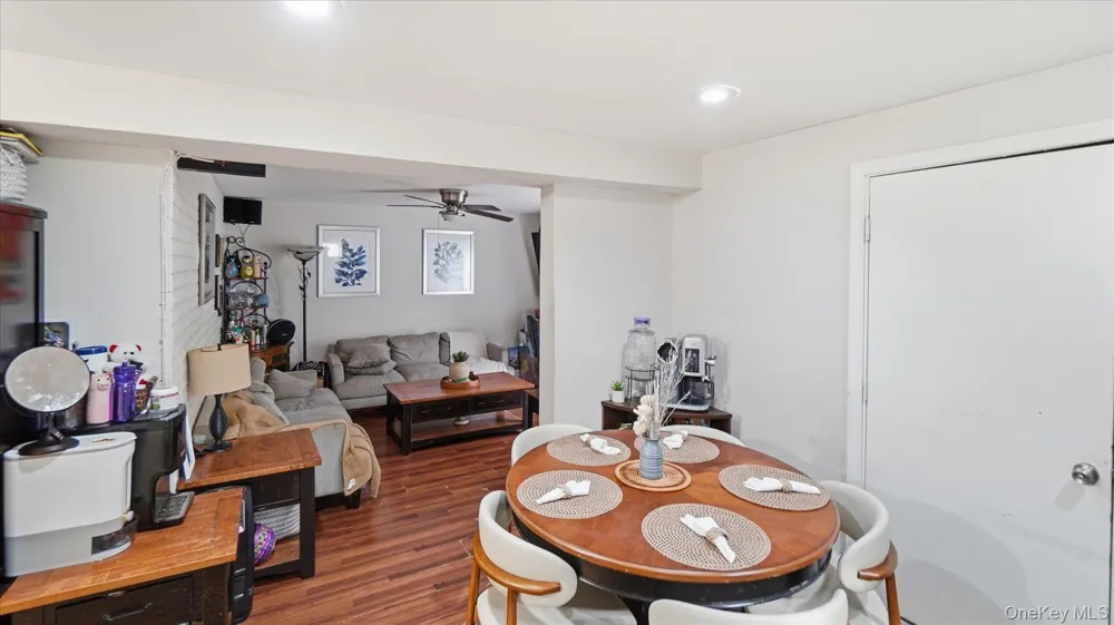 53 Howard Drive Coram, NY 11727
