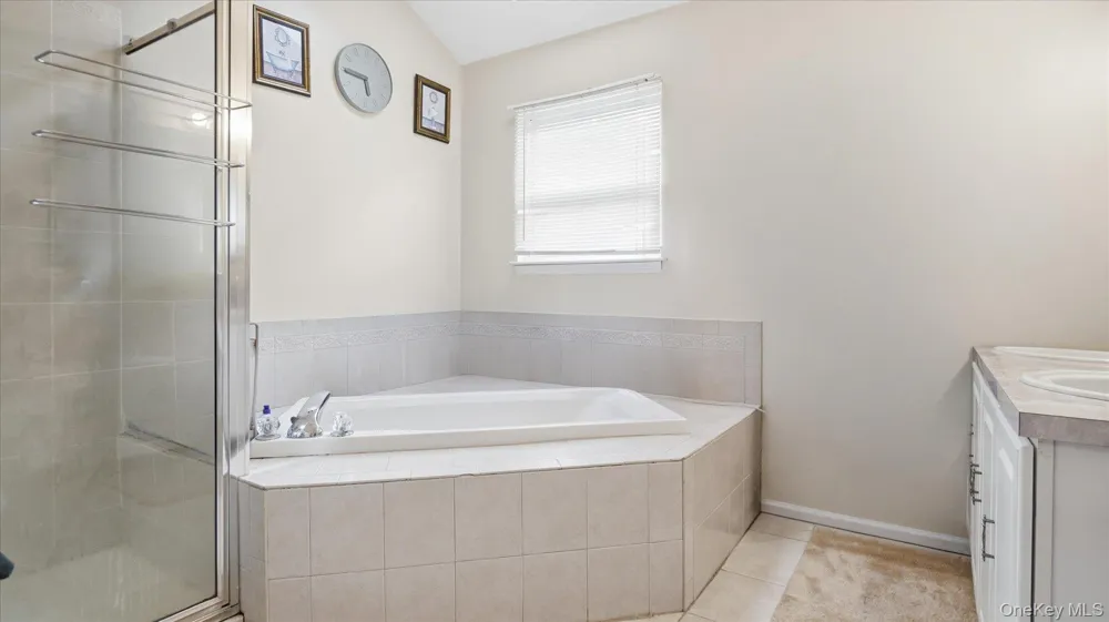 53 Howard Drive Coram, NY 11727