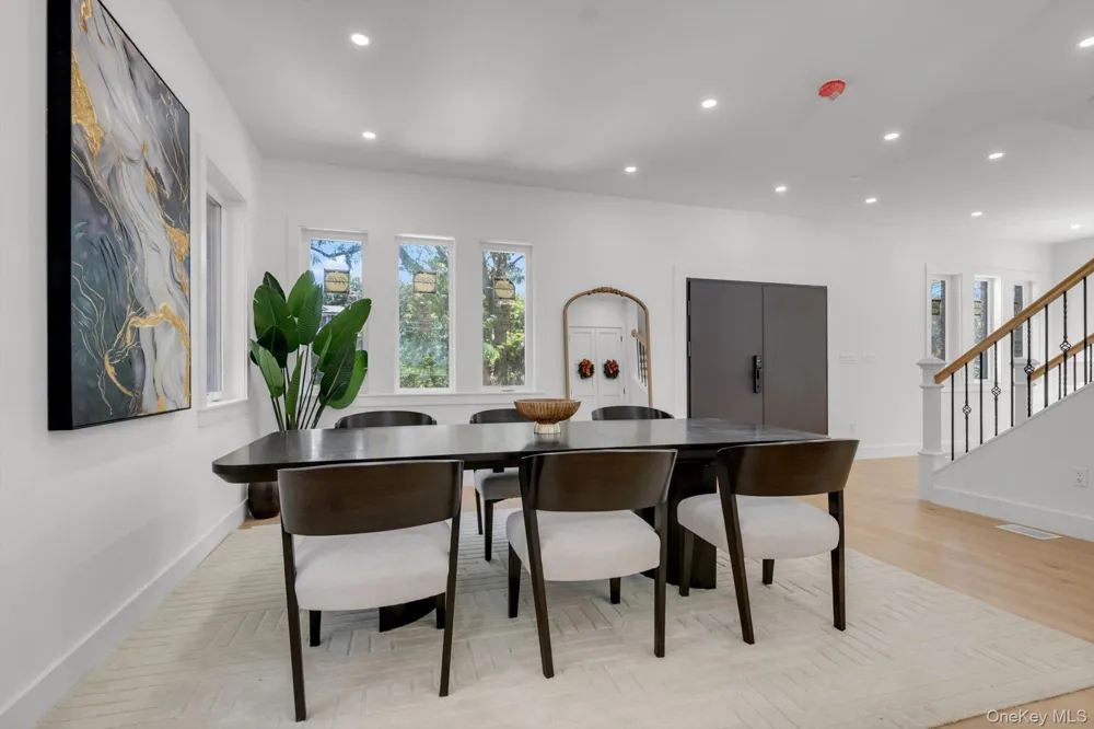 8366 Charlecote Ridge Jamaica Estates, NY 11432