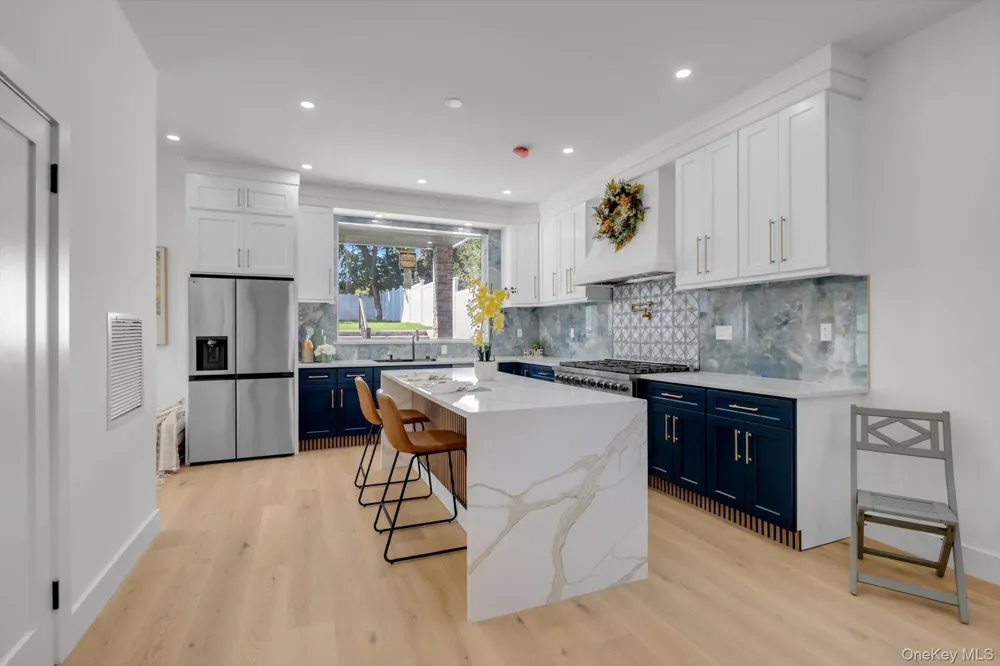 8366 Charlecote Ridge Jamaica Estates, NY 11432