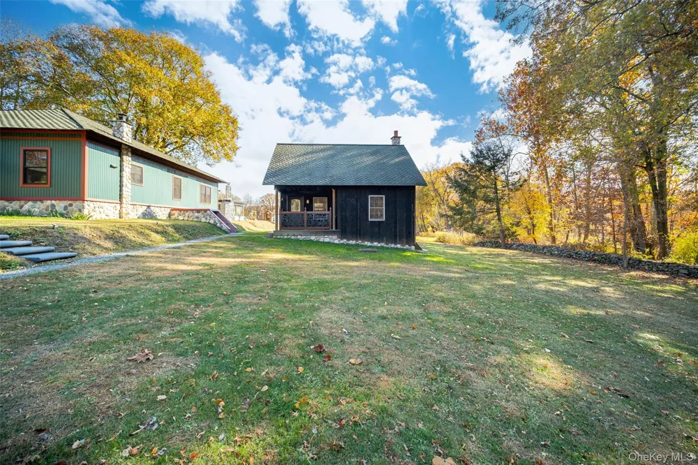 35 Clara Avenue Cornwall, NY 12553