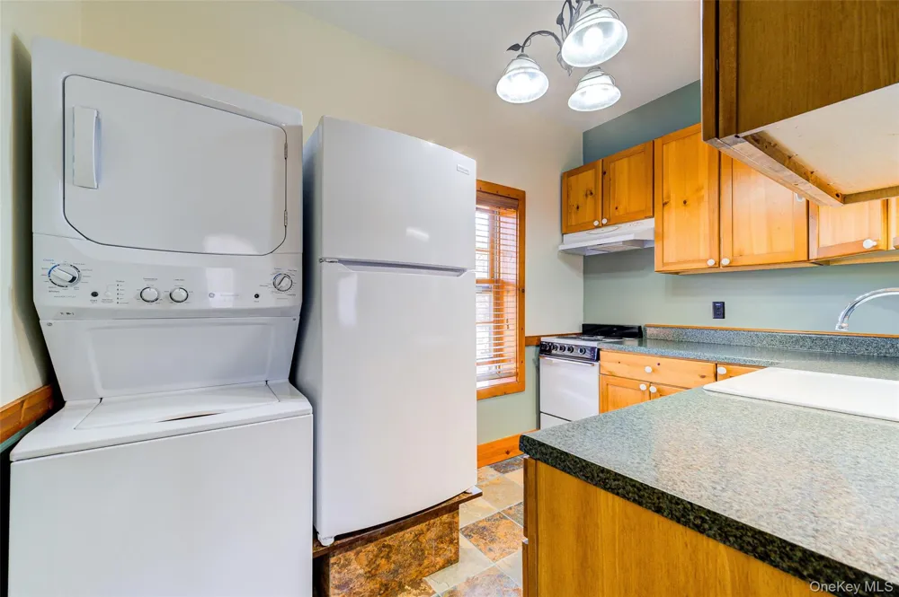 35 Clara Avenue Cornwall, NY 12553