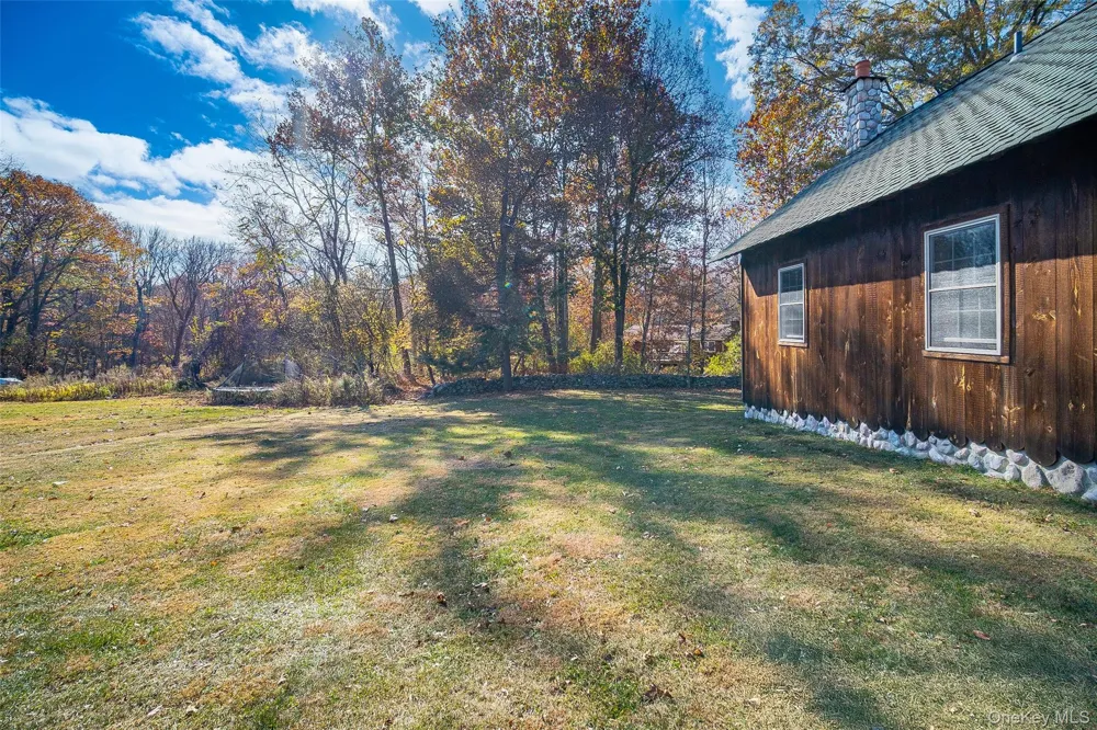 35 Clara Avenue Cornwall, NY 12553
