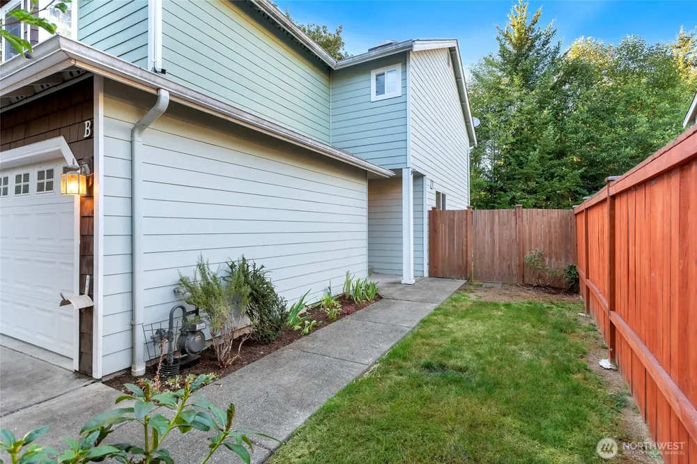 6505 206th Place NE #B Arlington, WA 98223