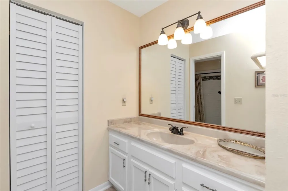 3909 CARROLL CYPRESS COURT Tampa, FL 33614