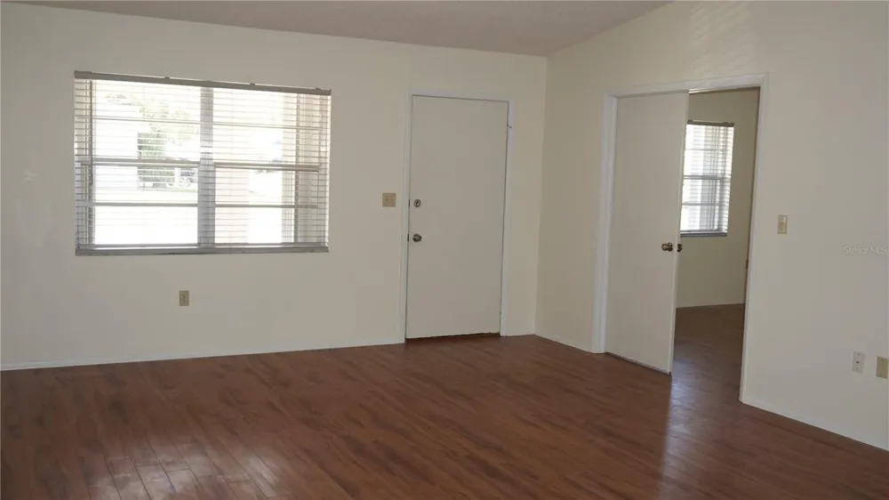 8907 SEELEY LANE Hudson, FL 34667