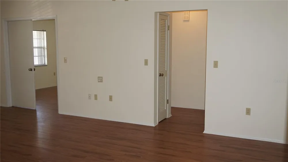 8907 SEELEY LANE Hudson, FL 34667