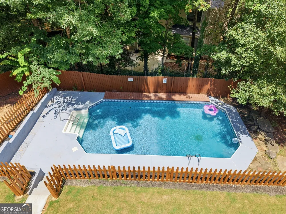 1414 Golf Link DR Stone Mountain, GA 30088