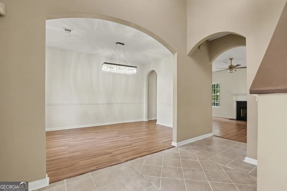 6316 Polar Fox CT South Fulton, GA 30296