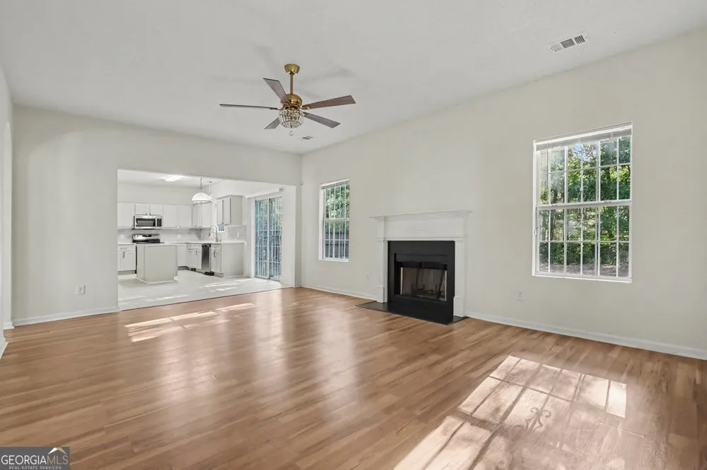 6316 Polar Fox CT South Fulton, GA 30296