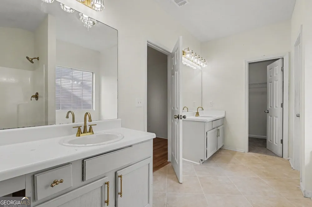 6316 Polar Fox CT South Fulton, GA 30296