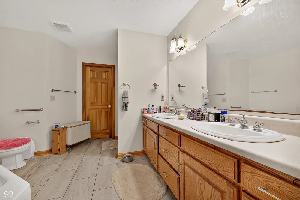 842 Eastgate Drive Anderson, IN 46012
