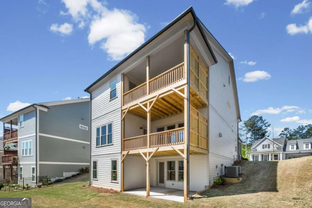 844 Lakemont DR Canton, GA 30114