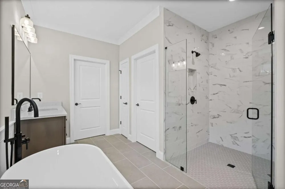 844 Lakemont DR Canton, GA 30114
