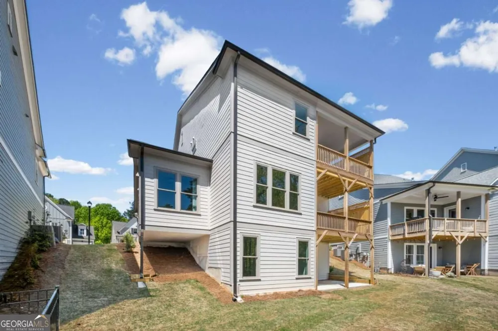 844 Lakemont DR Canton, GA 30114