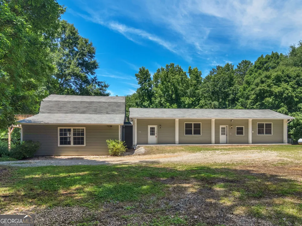 382 Indian Creek RD Locust Grove, GA 30248