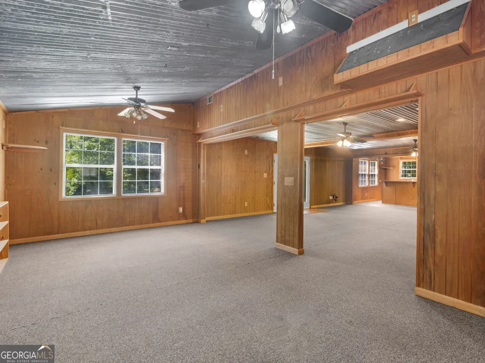 382 Indian Creek RD Locust Grove, GA 30248