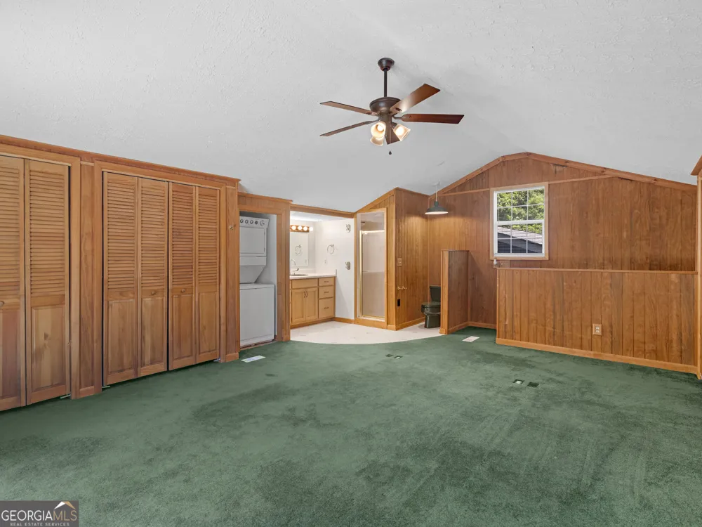 382 Indian Creek RD Locust Grove, GA 30248