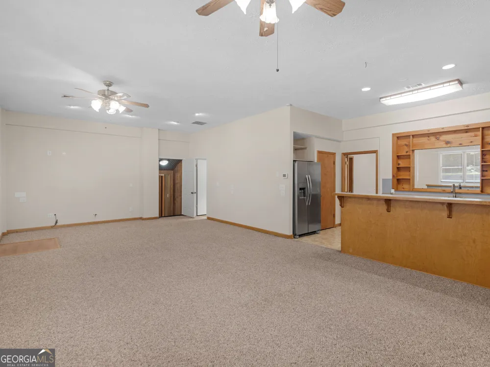 382 Indian Creek RD Locust Grove, GA 30248