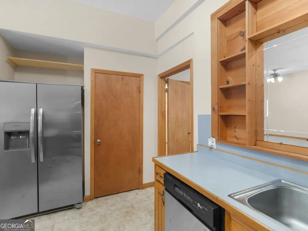 382 Indian Creek RD Locust Grove, GA 30248